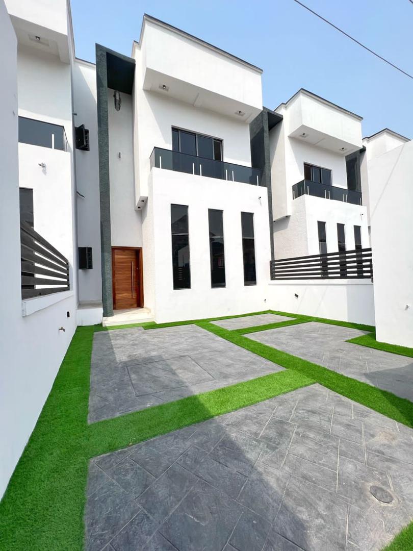 3 Bedroom Terrace Duplex For Sale at IDADO. Lekki , Lagos , Nigeria