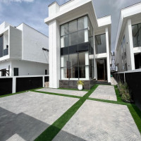 smart-5-bedroom-detached-duplex-with-swimming-pool-for-sale. 